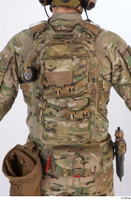  Photos Frankie Perry Army USA Recon pouch rucksack upper body 0004.jpg